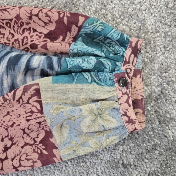 Coldwater Creek Animal Print Floral Patchwork Sheer Tie Neck Henley Blouse Boho - Picture 8 of 8